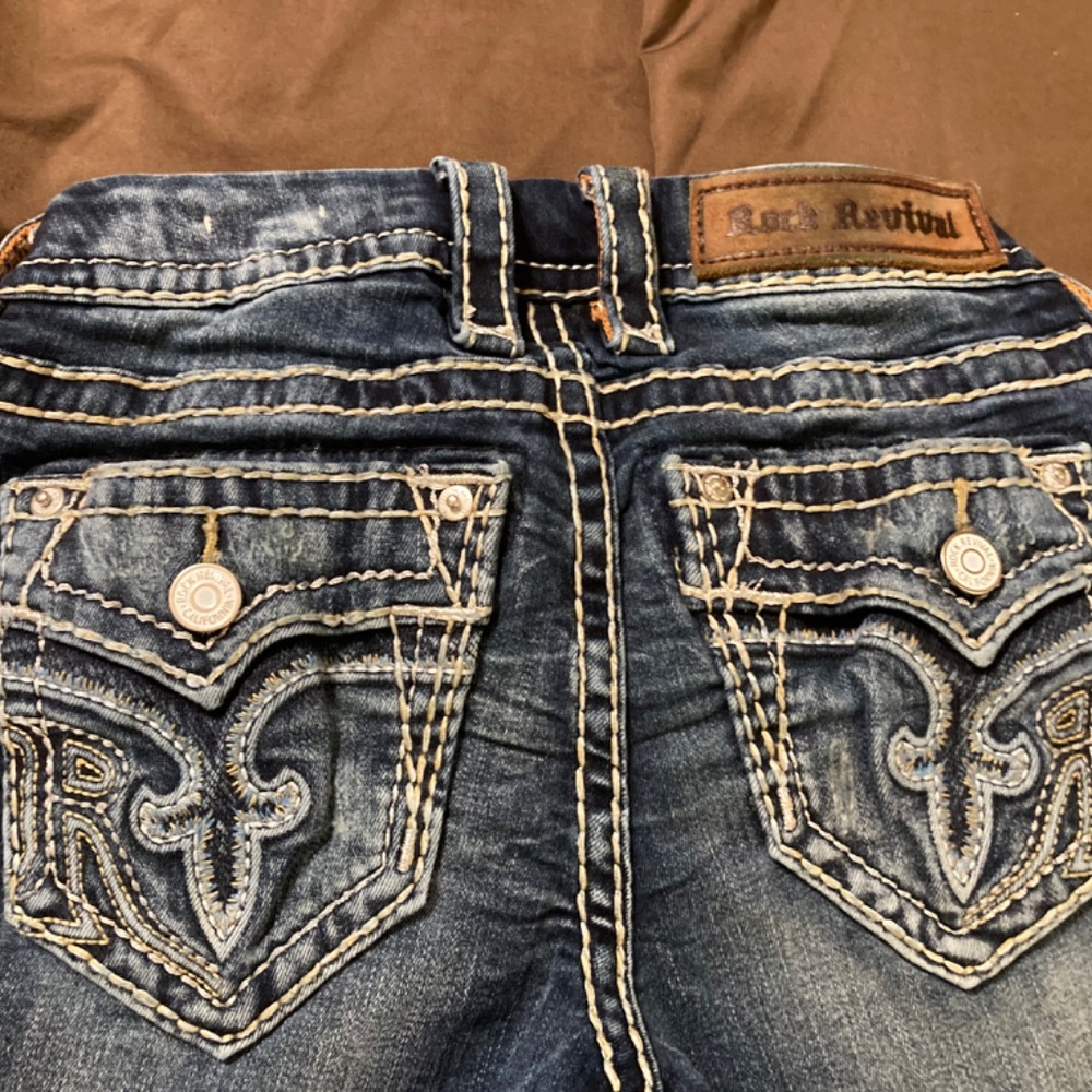 Rock Revival Jeans - Picture 4 of 8